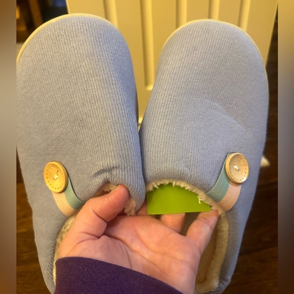 Ladies Plush Slippers with hard sole - Picture 4 of 7